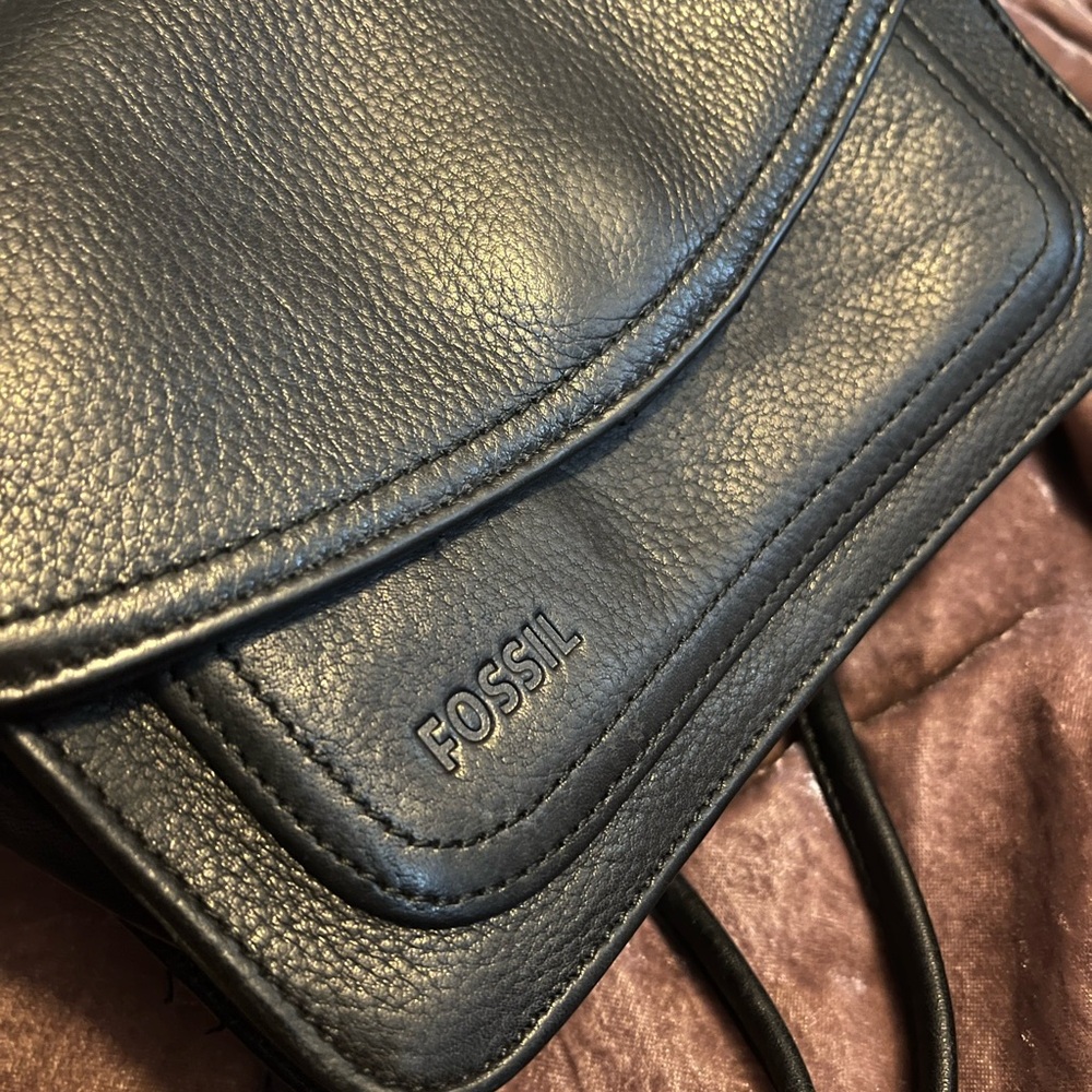 90s Fossil Black Pebbled Leather Crossbody Bag - Picture 2 of 8